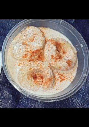 A picture of Dahi Vada.