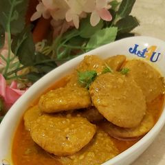A picture of Besan ki Tikki In Garlic (Sindhi Style).