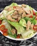 Salad trộn cá ngừ ngâm dầu