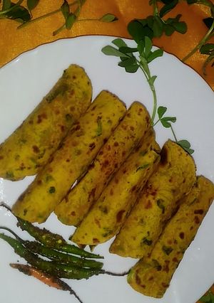मेथी के पराठे (methi ke parathe recipe in Hindi) रेसिपी मुख्य फोटो