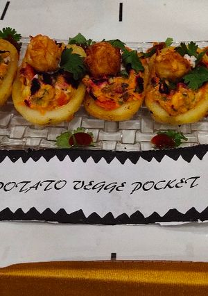 आलू वेज पॉकेट (Aloo veg pockets recipe in Hindi) रेसिपी मुख्य फोटो