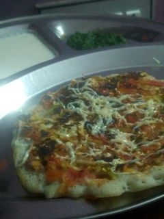 કોબી ઉત્તપમ (Kobi Uttapam Recipe In Gujarati) રેસીપી મુખ્ય ફોટો