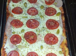 Una foto de Pizza a la planchetta