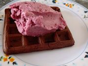 Una foto de helado recetas saludable de frutillas