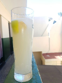 Una foto de Limonada con jengibre