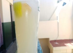 Una foto de Limonada con jengibre