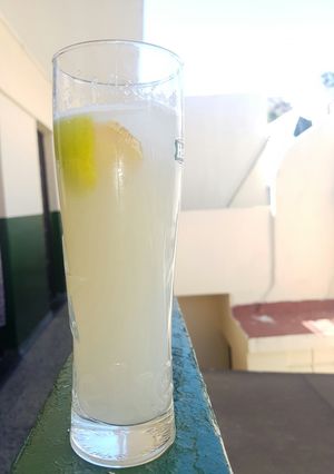 Una foto de Limonada con jengibre