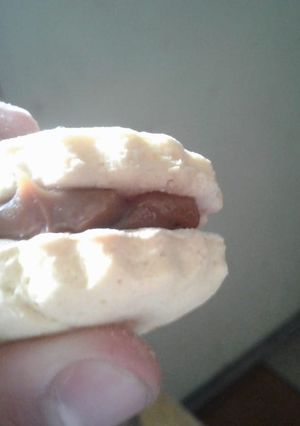 Una foto de Alfajores de maicena relleno con manjar