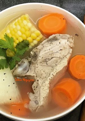 Hình của món Canh rau củ hầm xương.