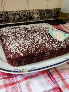 Una foto de Bizcocho de chocolate muy fácil y esponjoso