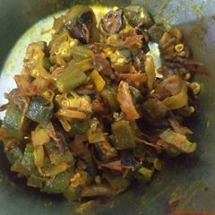 A picture of Punjabi Bhindi.