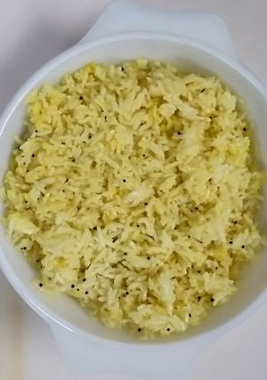A picture of Tadka rice.