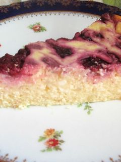 Erdei gyümölcsös túrótorta recept fotója