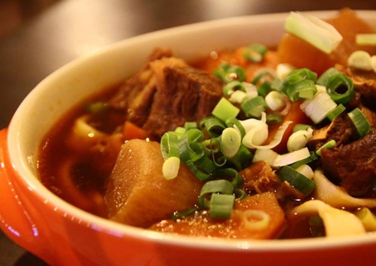 【大肚皮Jason主廚‧真男人廚房】蔥花牛肉麵