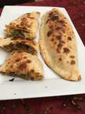 فطائر كالزون