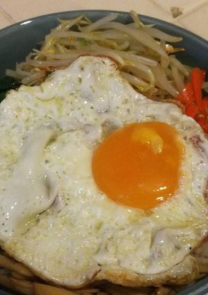 รูปของ ข้าวยำเกาหลี(มังสวิรัติ)