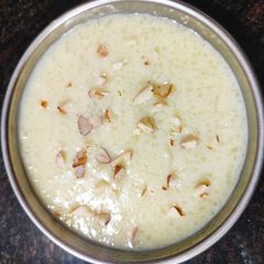 A picture of Phirni.