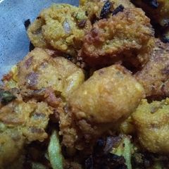 A picture of Red lentil fritters.