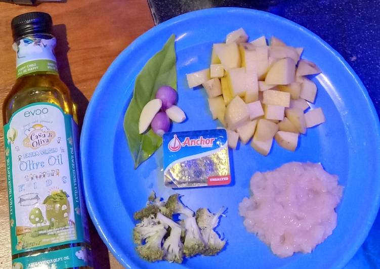 Bagaimana Menyiapkan Mpasi 6 bulan "Mashed Potato Chicken Broccoli" yang Bisa Manjain Lidah