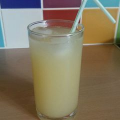A picture of Vickys Homemade Pineappleade, GF DF EF SF NF.