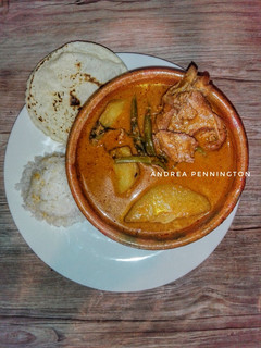 Una foto de Pepian con costilla de res 🇬🇹