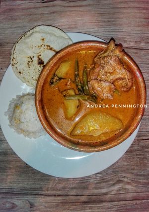 Una foto de Pepian con costilla de res 🇬🇹