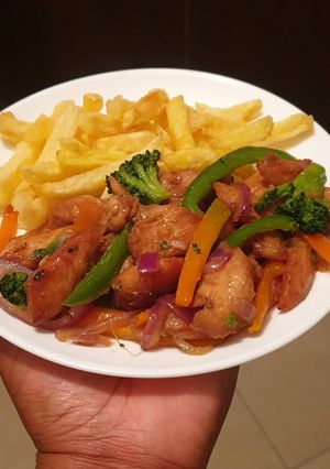 A picture of Easy and Delish Chicken Stir Fry.