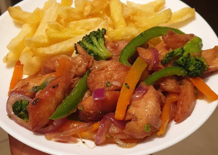 Simple Way to Prepare Homemade Easy and Delish Chicken Stir Fry