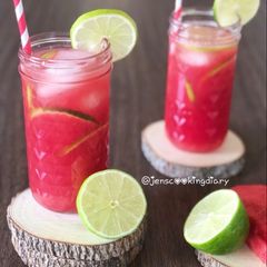 A picture of Watermelon Limeade.