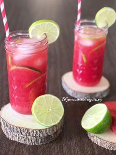 A picture of Watermelon Limeade.