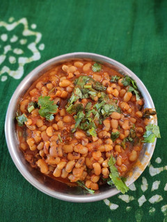 ચોળી નું શાક (Chori Shak Recipe In Gujarati) રેસીપી મુખ્ય ફોટો