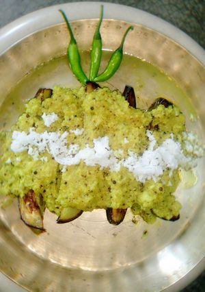 বাসন্তী বেগুন (basonti begun recipe in Bengali) রেসিপির প্রধান ছবি