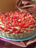 Crostata di farro con fragole senza uova e latte
