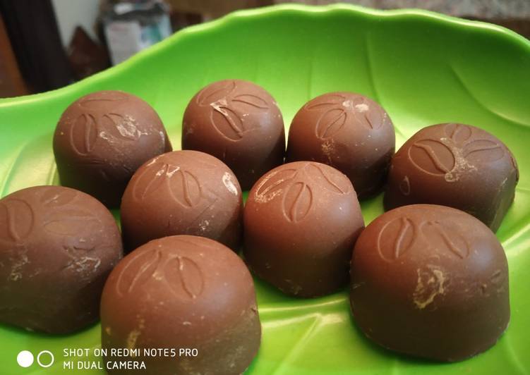 Recipe of Homemade Caramel Chocolate