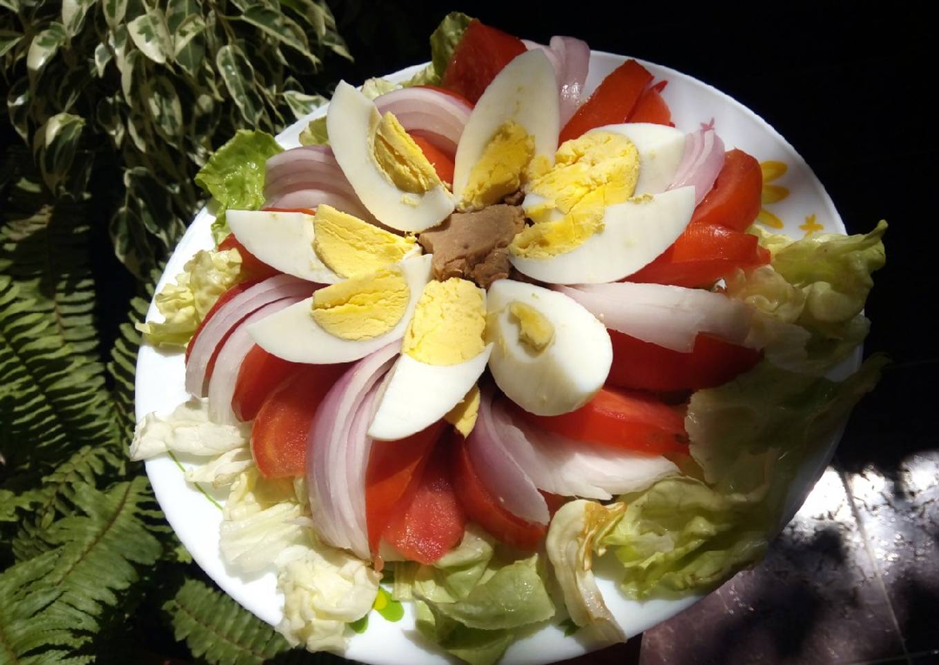 Steps to Prepare Speedy Salade laitue/ tomate ❤