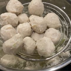 Black Pepper Chicken Breast Meatballs A picture of Black Pepper Chicken Breast Meatballs.