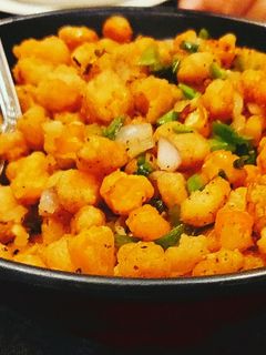 फ्राइड कॉर्न चाट (( fried corn chat recipe in Hindi) रेसिपी मुख्य फोटो