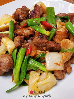 爆炒高麗菜肥牛 的食譜成品照片