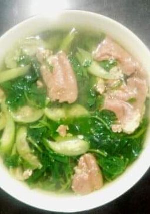 Hình của món Canh cua mùng tơi mướp.