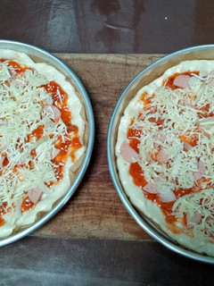 Foto resep Pizza simple, lembut dan mudah
