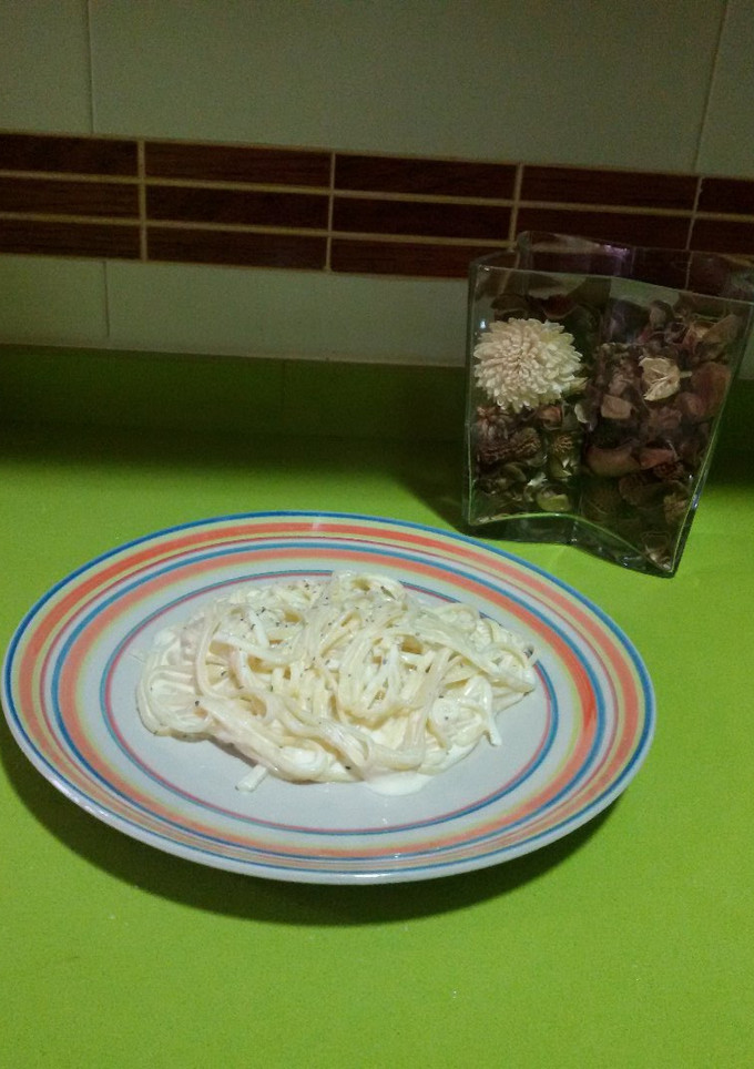 Una foto de Tallarines alfredo