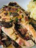 Salmón con setas 🍄 y jamón