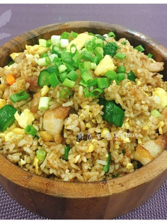 沙茶肉絲炒飯 的食譜成品照片