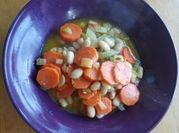 A picture of carrot herbs
