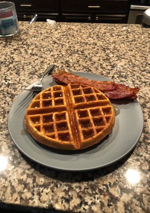 A picture of Keto Waffles.