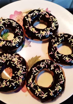A picture of Chocolate Doughnuts.