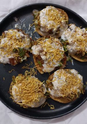 চাট (Chaat recipe in bengali) রেসিপির প্রধান ছবি