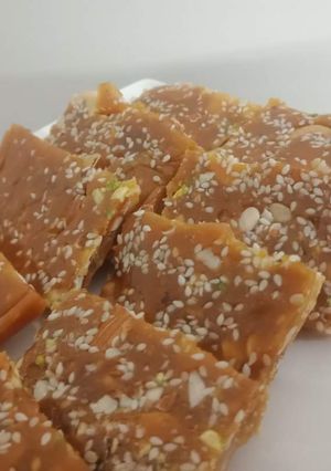 A picture of Gur or dry fruit chiki.