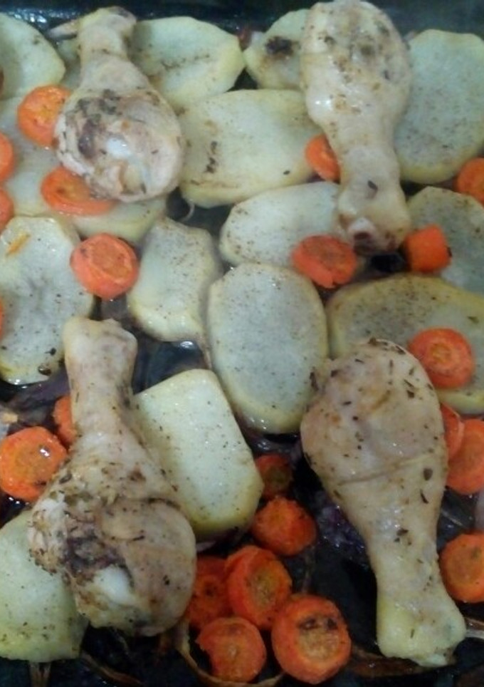 Una foto de Muslitos de pollo al horno