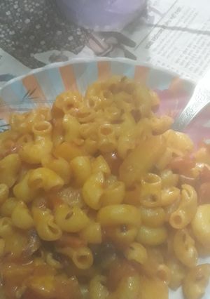 A picture of Macaroni.